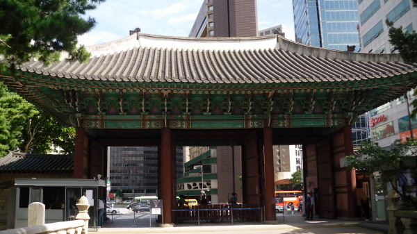 ���ѹ� : �ñ��� ������ �������� �� ��ȭ�� �̾��µ� ȯ���� �Ǹ� ������ ������ ������ ���ο� ������ ���� ������ ���ѹ��� �������� ��Ҵ�.